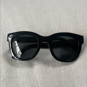Stylish Black Sunglasses